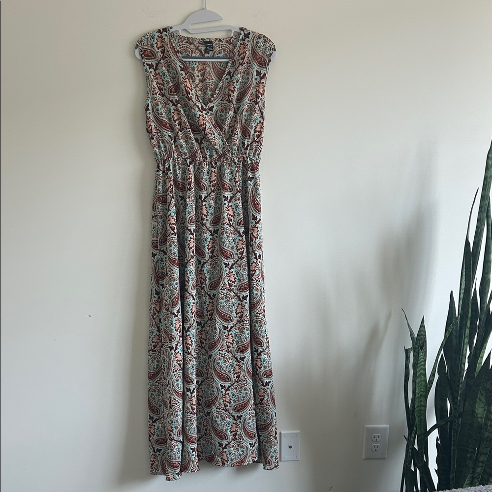 SHEIN Paisley Print Maxi Dress in Red and Blue